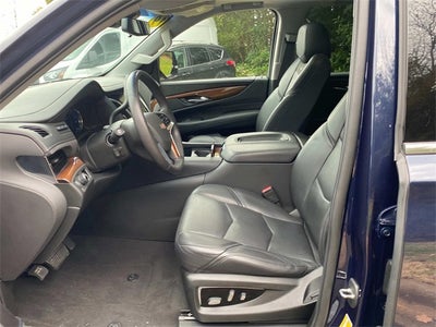 2019 Cadillac Escalade Luxury