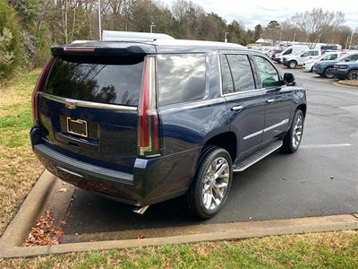 2019 Cadillac Escalade Luxury