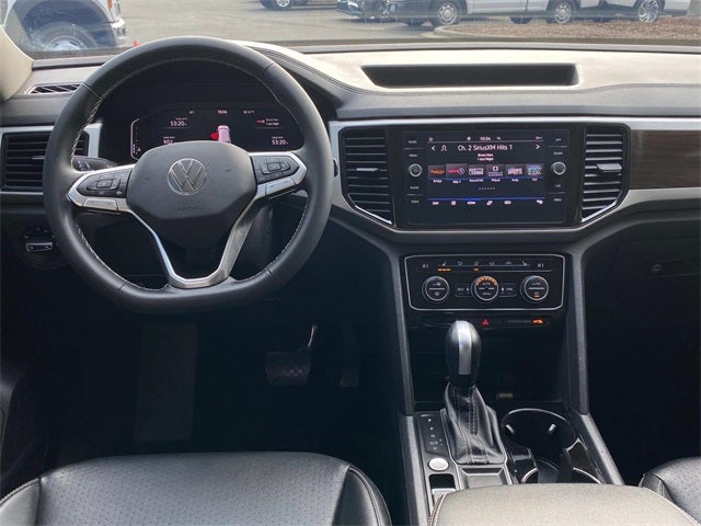 2022 Volkswagen Atlas 3.6L V6 SE w/Technology