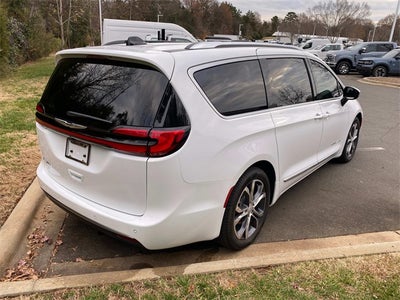 2026 Chrysler Pacifica Pinnacle