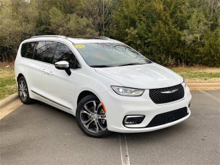 2026 Chrysler Pacifica Pinnacle