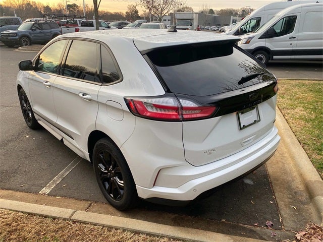 2023 Ford Edge SE