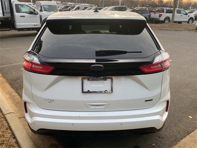 2023 Ford Edge SE