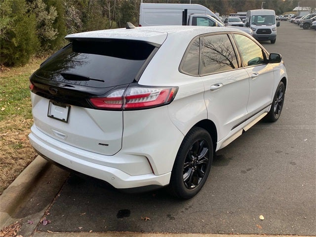 2023 Ford Edge SE