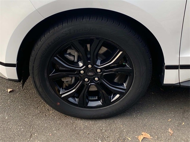 2023 Ford Edge SE