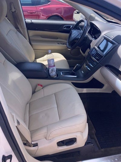 2018 Lincoln MKT Reserve
