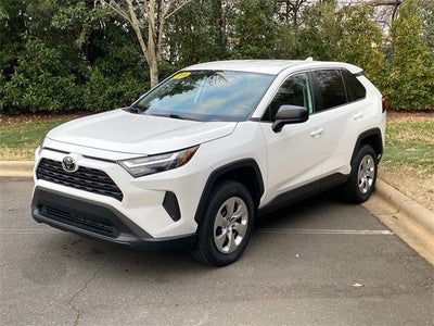 2023 Toyota RAV4 LE