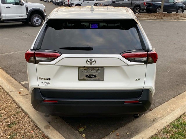 2023 Toyota RAV4 LE