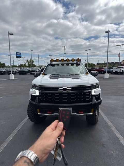 2024 Chevrolet Silverado 1500 ZR2 UPFITTED