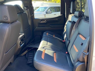 2022 GMC Sierra 1500 AT4