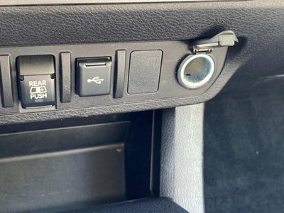 2022 Toyota Tacoma SR5 V6