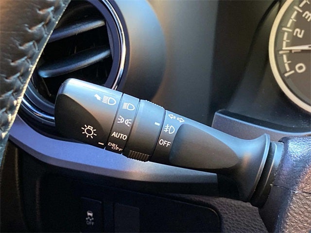 2022 Toyota Tacoma TRD Sport V6