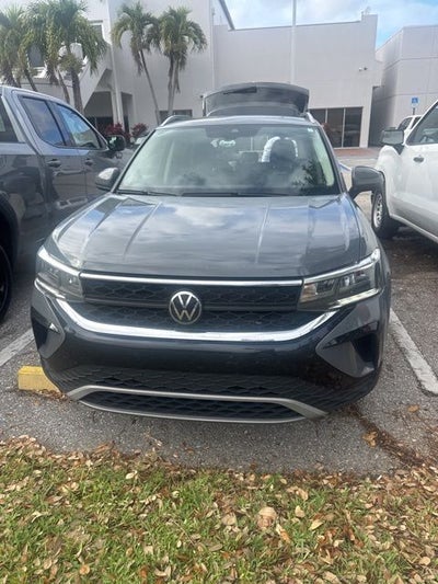 2024 Volkswagen Taos 1.5T SE
