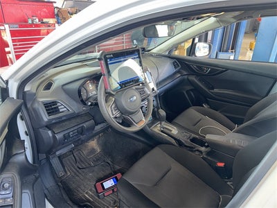 2019 Subaru Impreza 2.0i