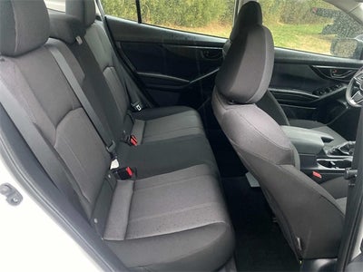 2019 Subaru Impreza 2.0i