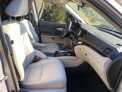 2019 Honda Pilot Touring 7 Passenger