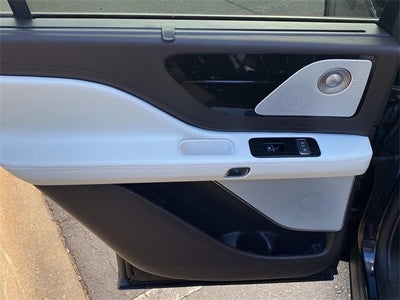 2023 Lincoln Aviator Black Label Certified Pre-Owned