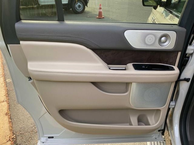 2023 Lincoln Navigator L Reserve CPO