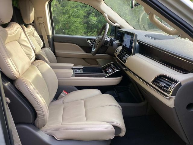 2023 Lincoln Navigator L Reserve CPO