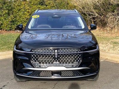 2024 Lincoln Nautilus Reserve