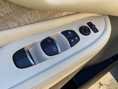 2023 Nissan Murano SL