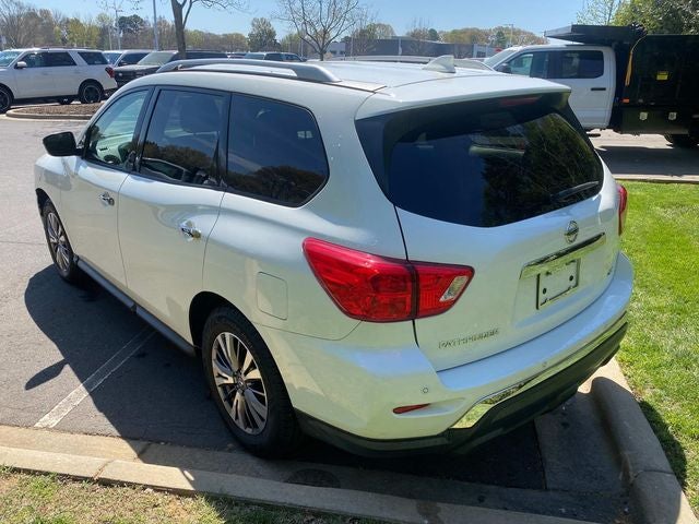 2019 Nissan Pathfinder SV
