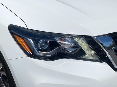 2019 Nissan Pathfinder SV