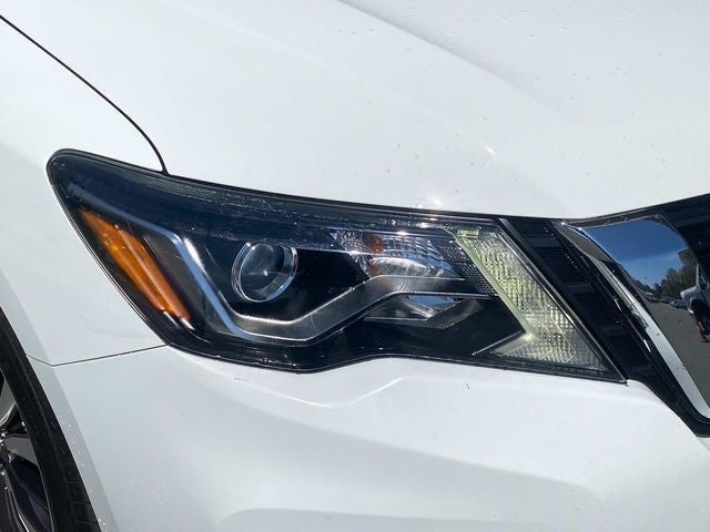 2019 Nissan Pathfinder SV