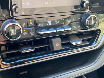 2022 Toyota Highlander L