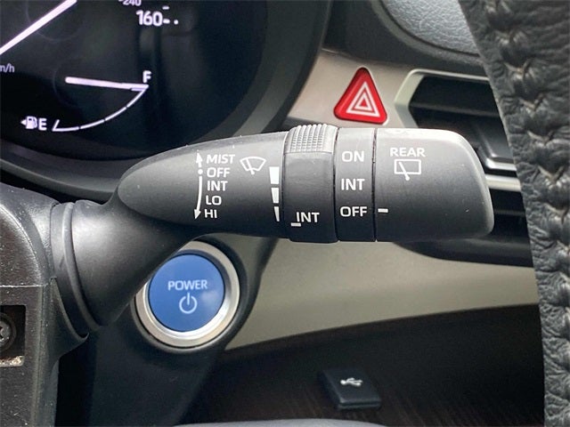 2021 Toyota Sienna XLE 8 Passenger