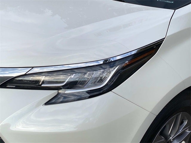 2021 Toyota Sienna XLE 8 Passenger