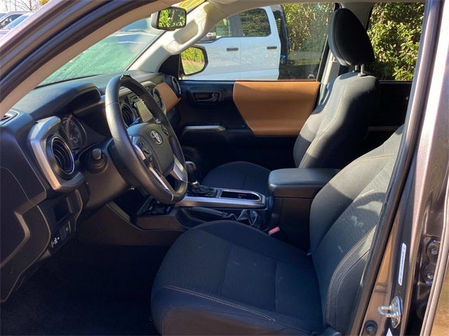 2018 Toyota Tacoma SR5 V6