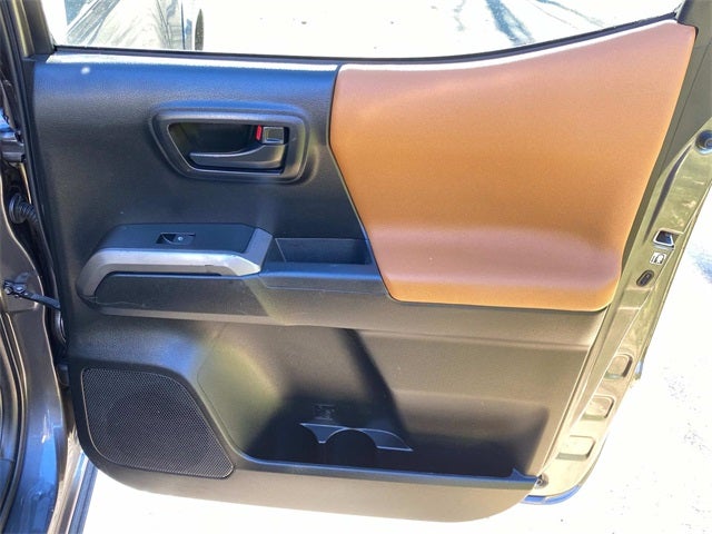 2018 Toyota Tacoma SR5 V6