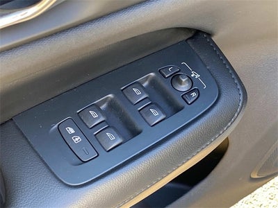 2020 Volvo S60 T5 Momentum