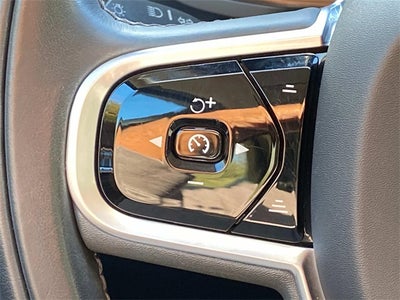 2020 Volvo S60 T5 Momentum