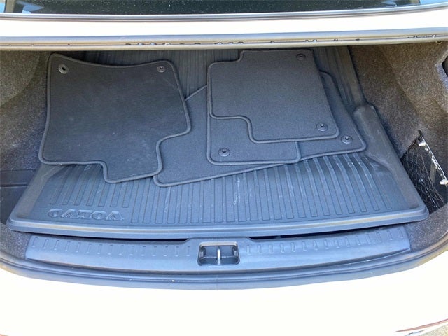 2020 Volvo S60 T5 Momentum