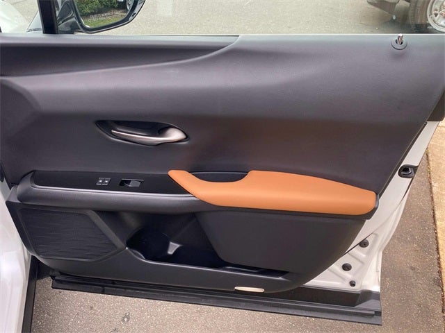 2020 Lexus UX 200 Base