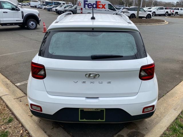 2023 Hyundai Venue SEL