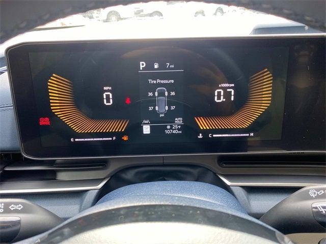 2025 Kia Carnival EX