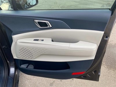 2025 Kia Carnival EX