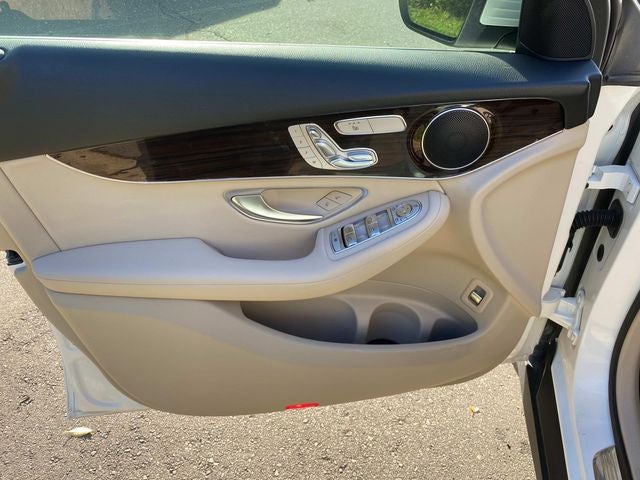 2021 Mercedes-Benz GLC GLC 300