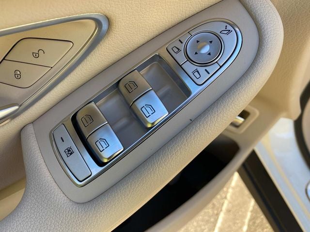 2021 Mercedes-Benz GLC GLC 300