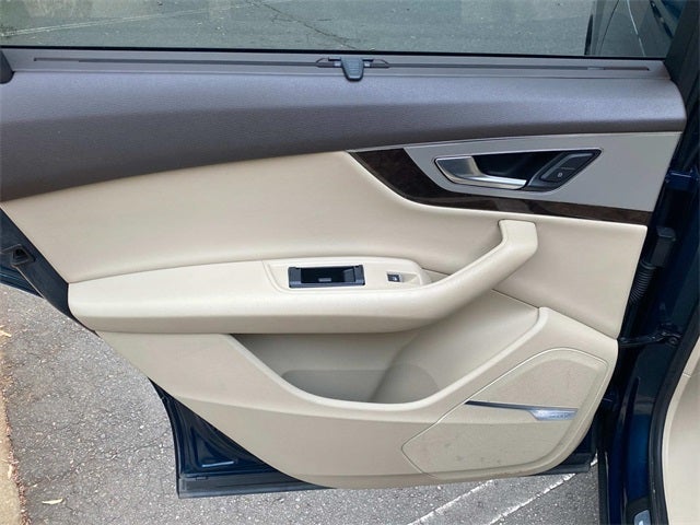 2019 Audi Q7 45 Premium Plus quattro