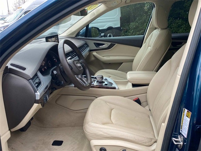 2019 Audi Q7 45 Premium Plus quattro