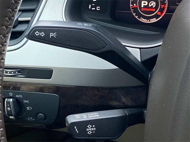 2019 Audi Q7 45 Premium Plus quattro