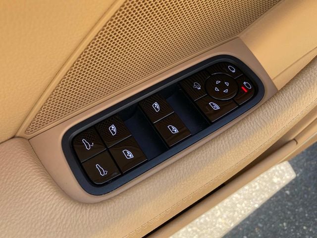 2019 Porsche Panamera Base