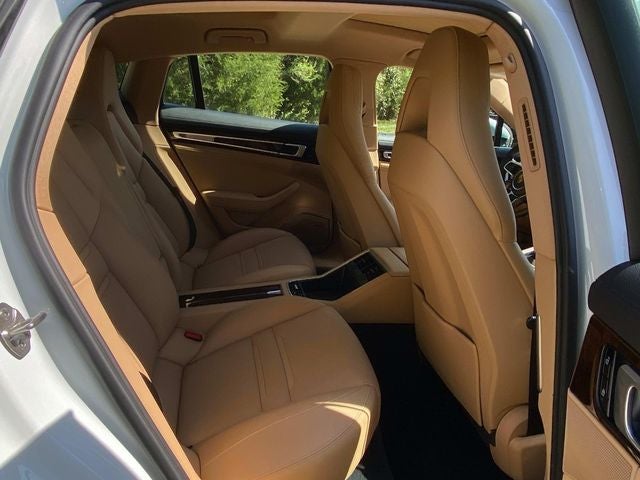 2019 Porsche Panamera Base