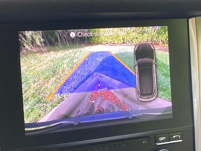 2018 Porsche Macan Base