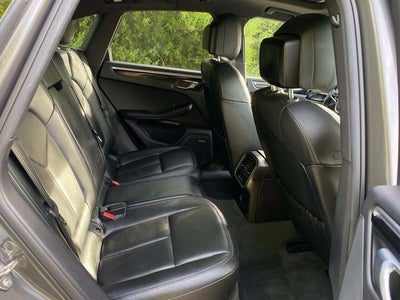 2018 Porsche Macan Base