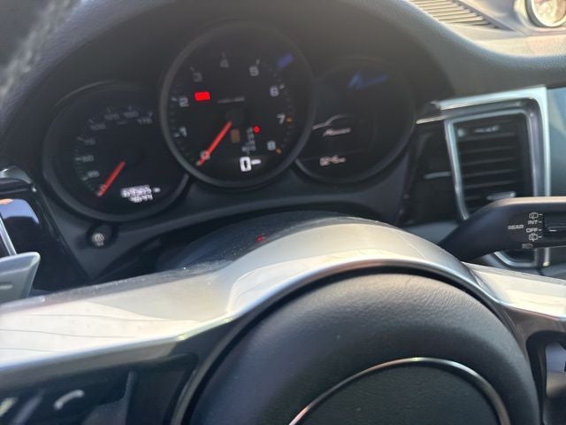 2018 Porsche Macan Base